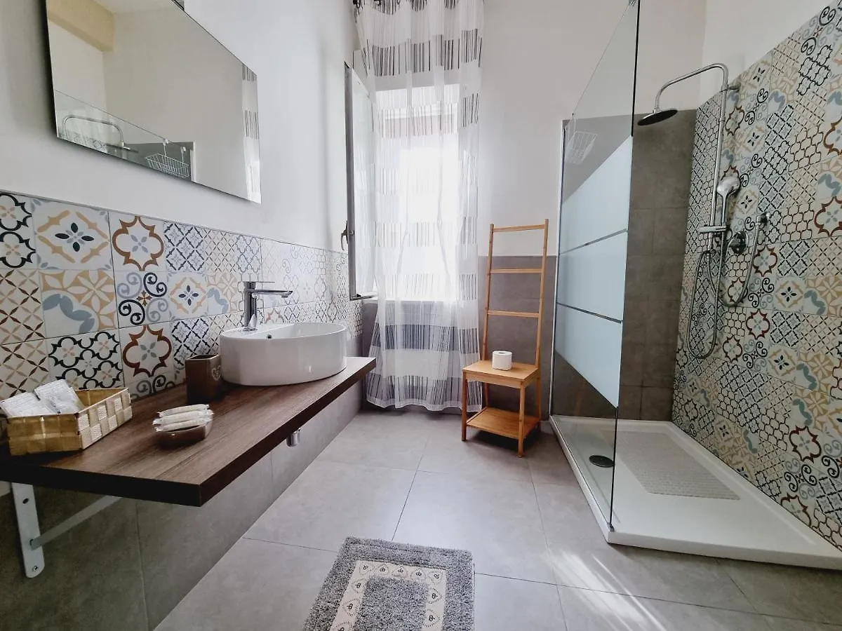 Enne'S Apartments In The Heart Of Palermo Italy